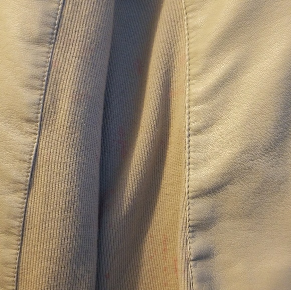 Jacket - Picture 3 of 4